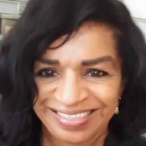 Meet your Posher, Theresa r